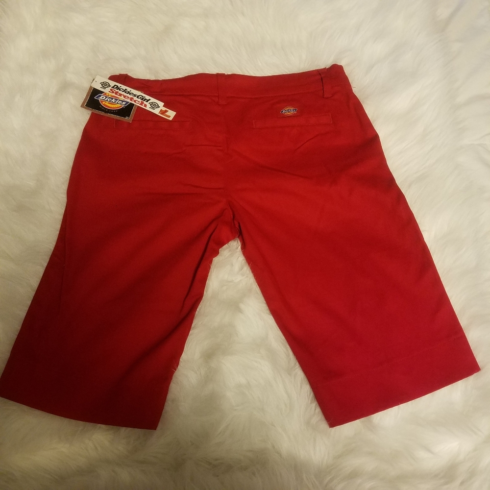 RED DICKIES SHORTS - Picture 2 of 2